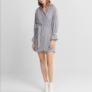 NWT Express Striped Poplin Tie Waist Wrap Dress, M